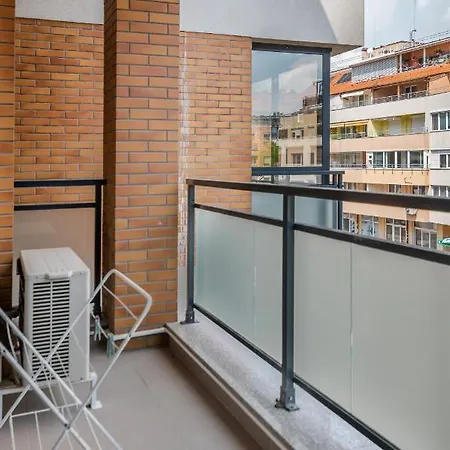 Cozy And Functional Business One-bedroom Apartment Sofia